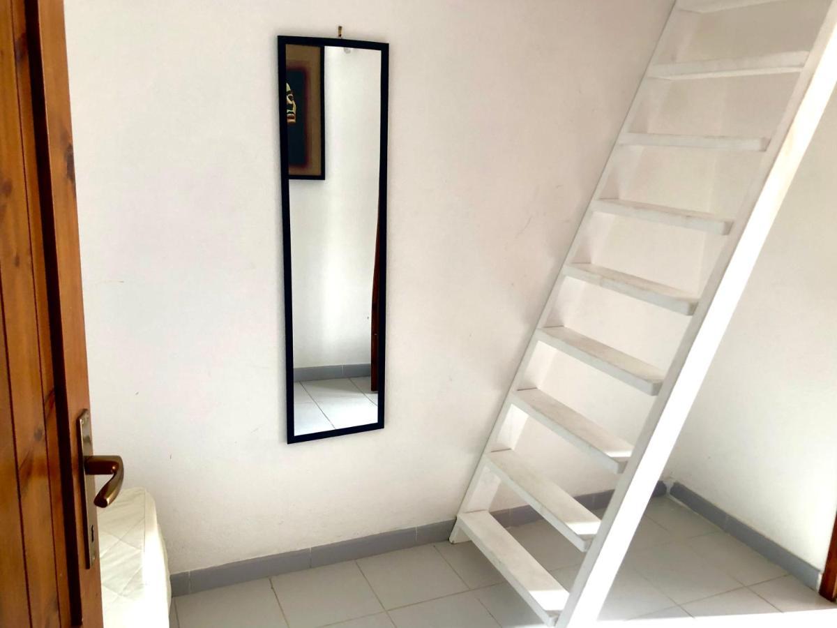 Appartement Teodor House à San Teodoro  Extérieur photo